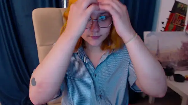 Judith_hypnosiss webcam