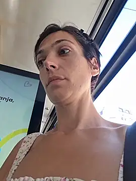 Wild_Witch webcam