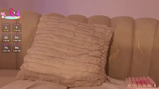 MadelineFox webcam