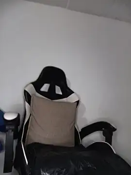 KathieeBurning webcam