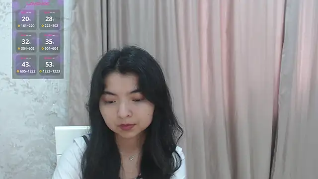 Shy_Kira webcam