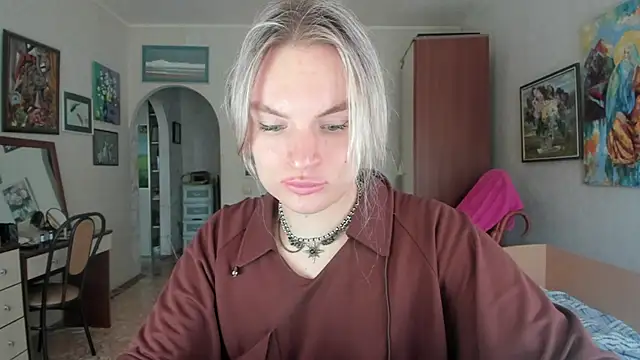 milliKira006 webcam