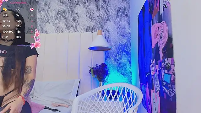 Tesalove_606 webcam