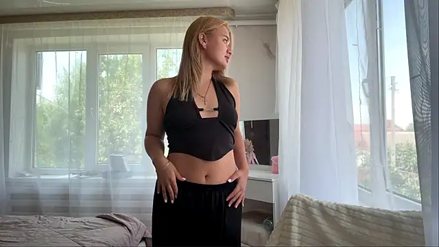 Lambo_Girl11 webcam