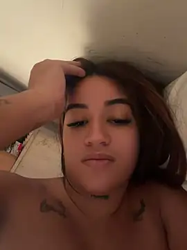 Little_Gaby_ live sex cam