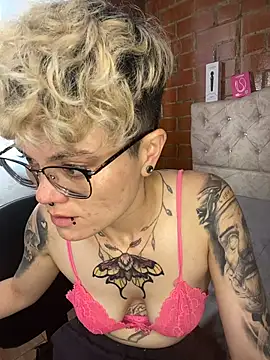 Megan-c webcam
