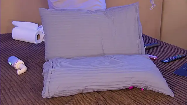 -RoxyDoll- webcam