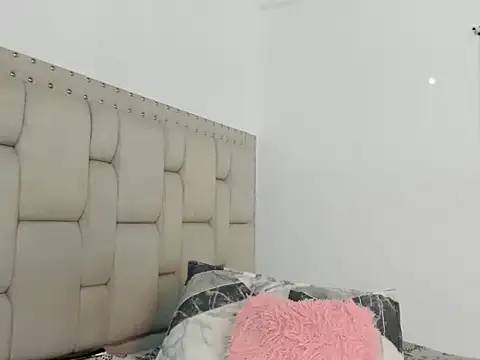 Alahia22_ webcam