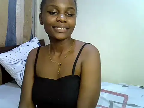 RoyalEve_ webcam