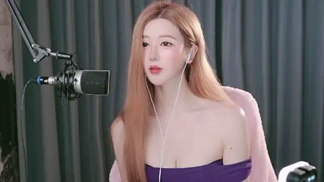 Ayu-11 webcam