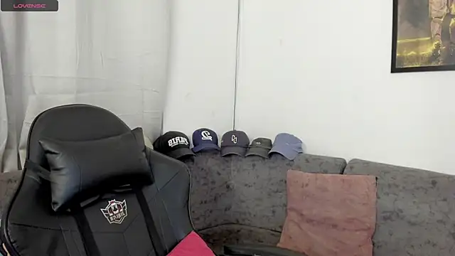 sweetlatinoboy live sex cam