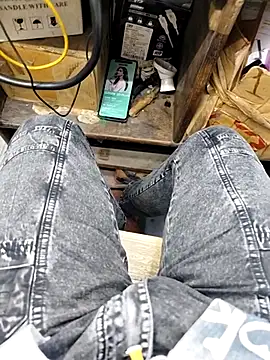 X-boy-11 live sex cam