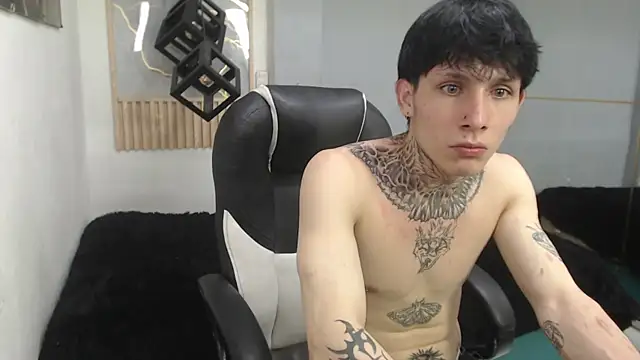 Cry_thereal live sex cam