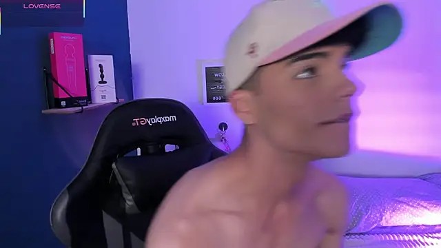 Dulcey- live sex cam