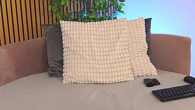 Avril_Cyrus live sex cam