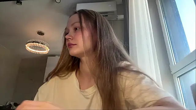helgadonner - HelgaDonner's free webcam