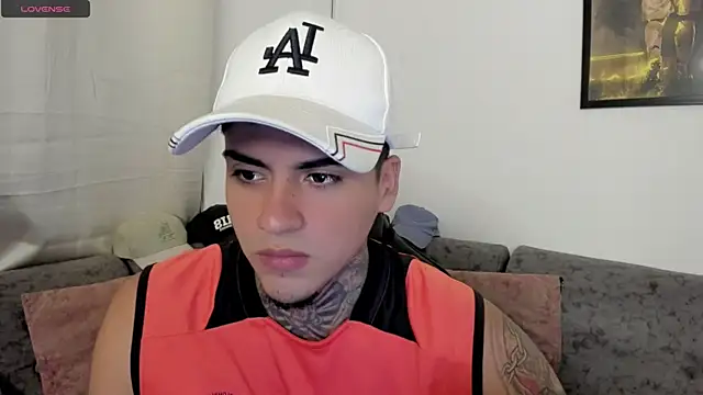 sweetlatinoboy webcam