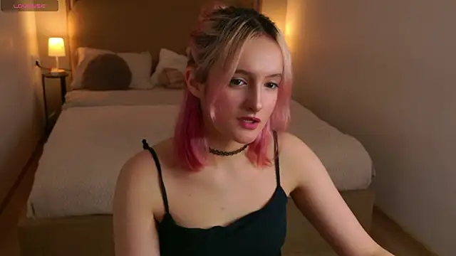 CidnyBlair webcam