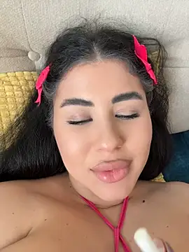 DaianaKimberly webcam