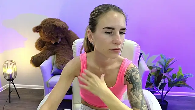 DeboraHorny webcam