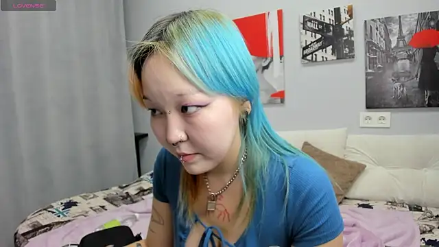 Cute__Kiko webcam