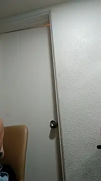 nakedgarbageperson webcam