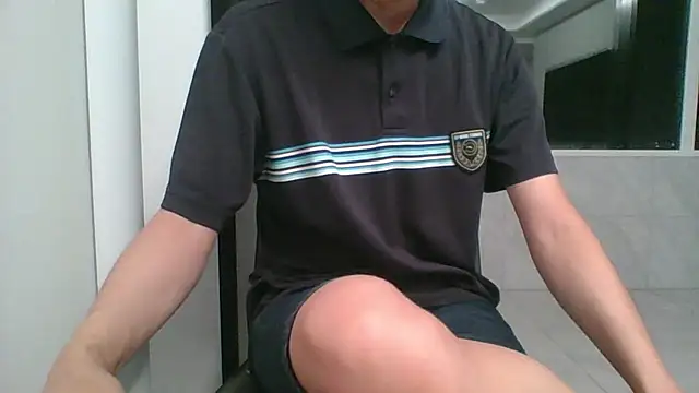 nole_china7 (Ask my age) - talk / fun / cum