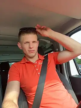 VelvetKingg live now