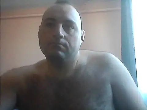 StrictBobby webcam