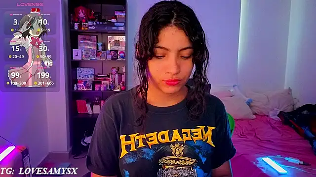 Lovelyamyy webcam