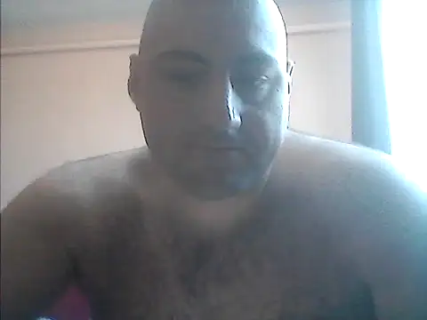 StrictBobby webcam
