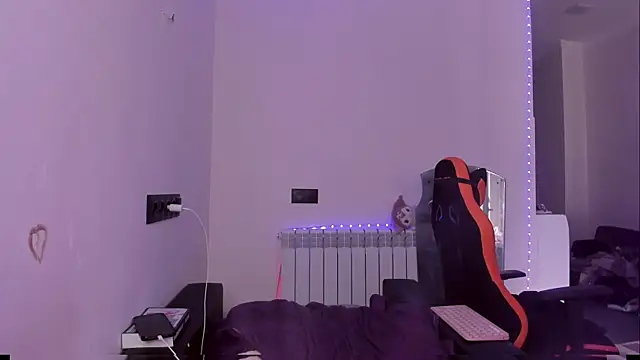 Модель: Lyricca