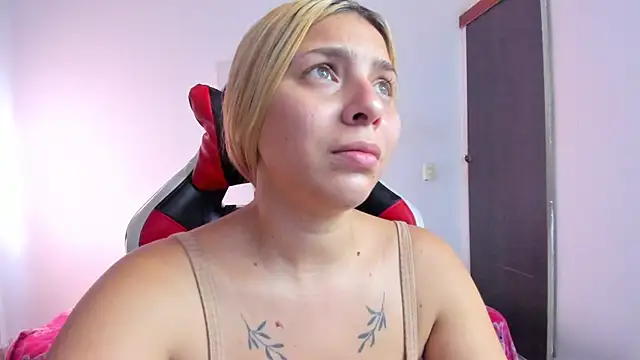 lana-rosse webcam