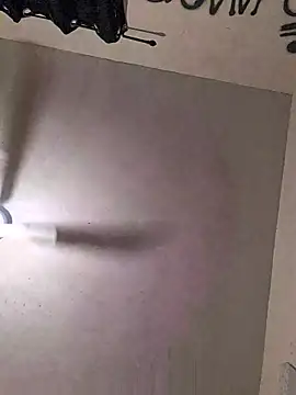 Cnutt310 live sex cam