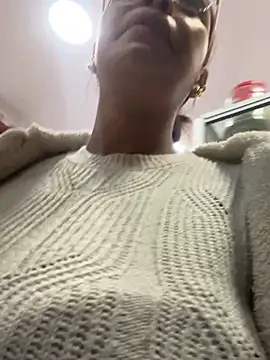 Sara-77 webcam