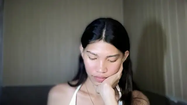 Yourgoddess_jayve webcam