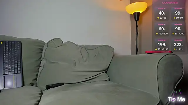Ackerman_Eren_ webcam