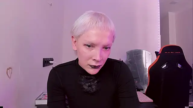 Lyricca webcam