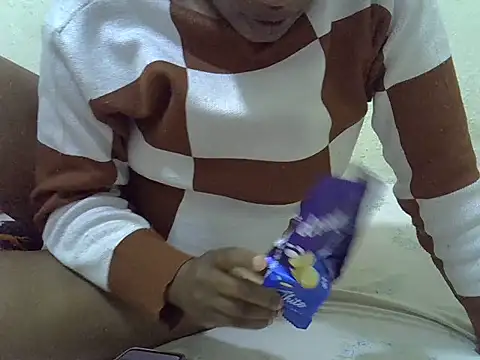 Prettydoll9 webcam