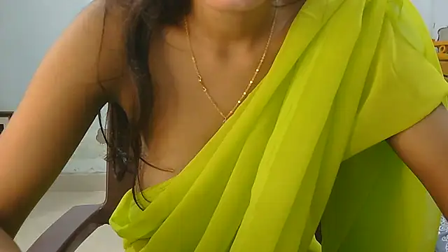 aarti_misty71 (F teen) - pussy show