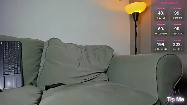 Ackerman_Eren_ webcam