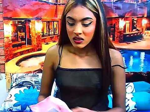 IndianPretty14u2Luv webcam