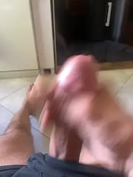 TonyR84 webcam