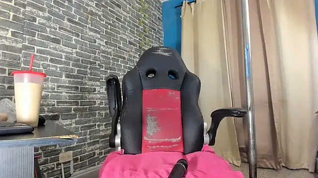 iam_samy_ webcam