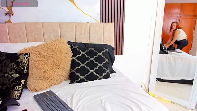 cristalwalker__ webcam