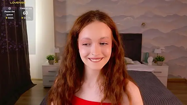SallyPinkman webcam