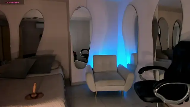 MadisonKane webcam
