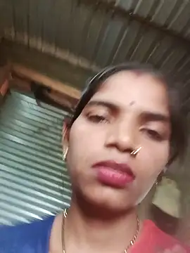 Cut_usha35 webcam