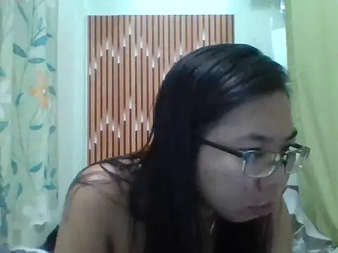 Horny_gelyn webcam
