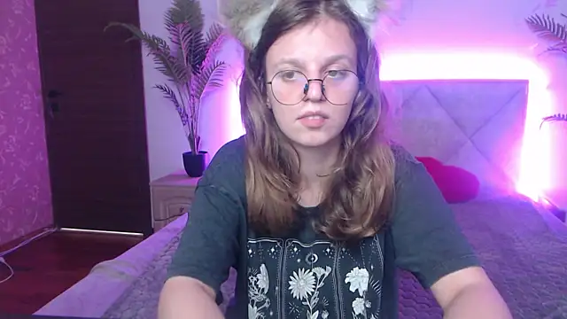 AnniBrown_ webcam